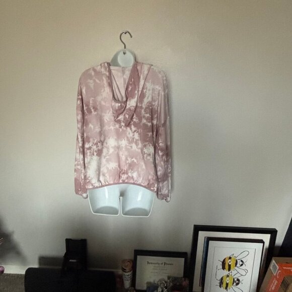 Pre-Loved Olive & Oak XL pink and white tie dye pullover hoodie - Picture 2 of 3